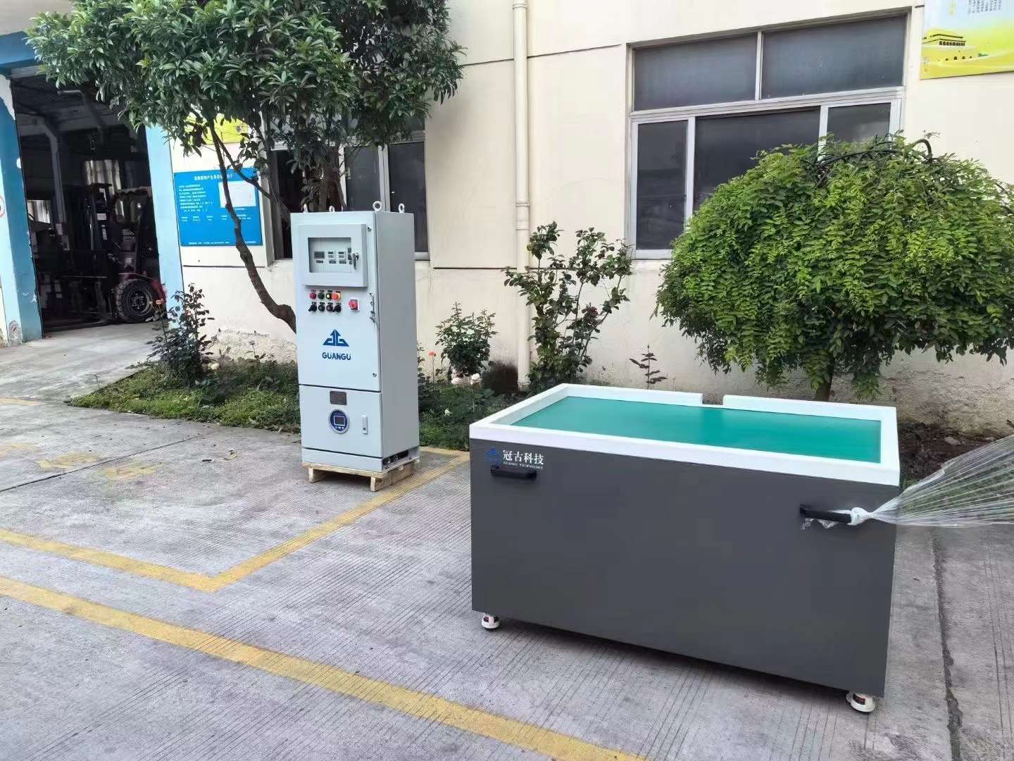 BulgariaExplosion proof magnetic polishing machine